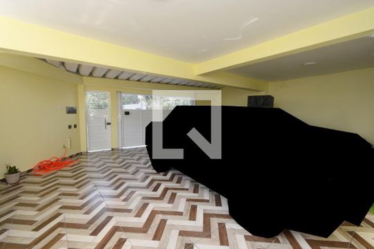 Garagem de casa à venda com 3 quartos, 197m² em Campo Grande, São Paulo
