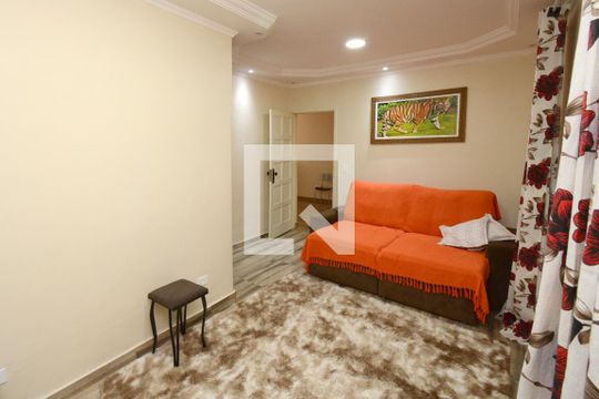 Sala de casa à venda com 3 quartos, 197m² em Campo Grande, São Paulo