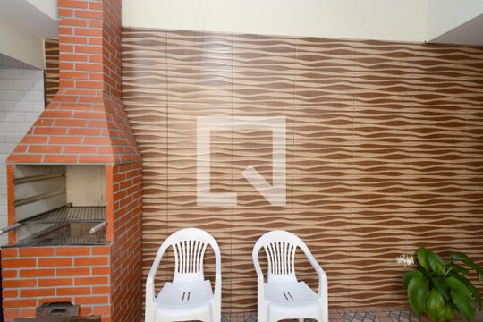 Quintal de casa à venda com 3 quartos, 197m² em Campo Grande, São Paulo