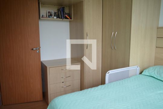 Quarto 2 de apartamento à venda com 2 quartos, 46m² em Cabral, Contagem