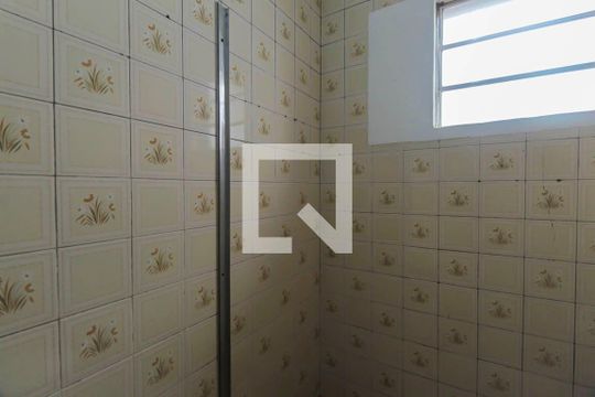 Banheiro de casa à venda com 2 quartos, 125m² em Jardim Novo Carrão, São Paulo