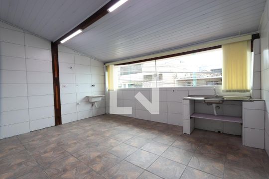 Cozinha e Área de Serviço de casa para alugar com 1 quarto, 70m² em Jardim Marília, São Paulo
