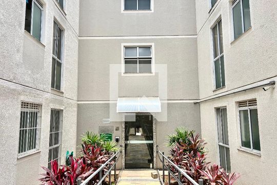Fachada  de apartamento à venda com 2 quartos, 48m² em Chácaras Cotia, Contagem