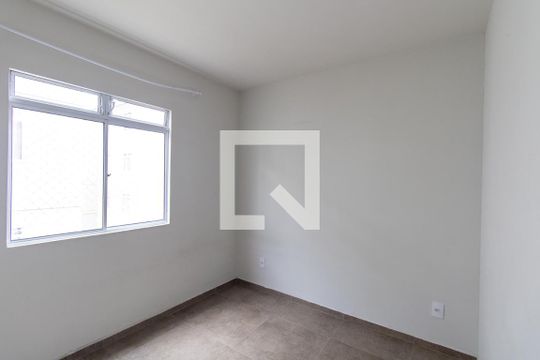 Quarto 2 de apartamento para alugar com 2 quartos, 52m² em Santo Antônio, São José dos Pinhais