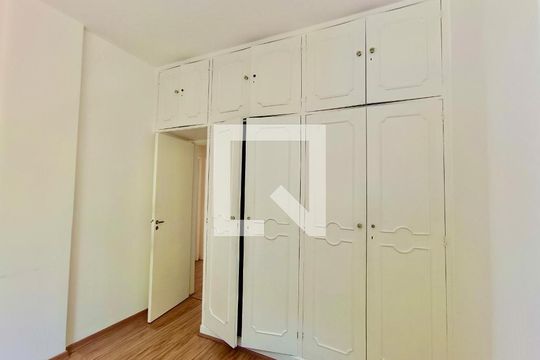 Quarto 1 de apartamento à venda com 3 quartos, 100m² em Ipanema, Rio de Janeiro