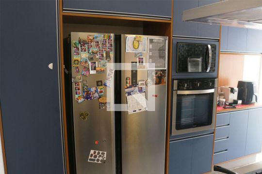 Cozinha de casa de condomínio à venda com 5 quartos, 210m² em Mauá, São Caetano do Sul