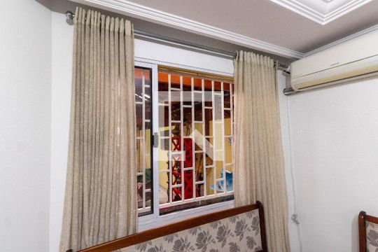 Sala de casa à venda com 3 quartos, 77m² em Jardim Maringá, São Paulo
