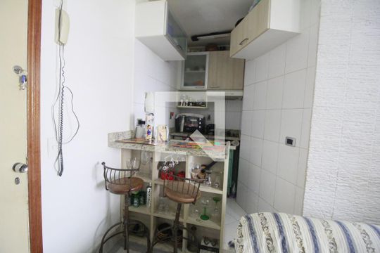 Cozinha de apartamento à venda com 1 quarto, 39m² em Indianópolis, São Paulo
