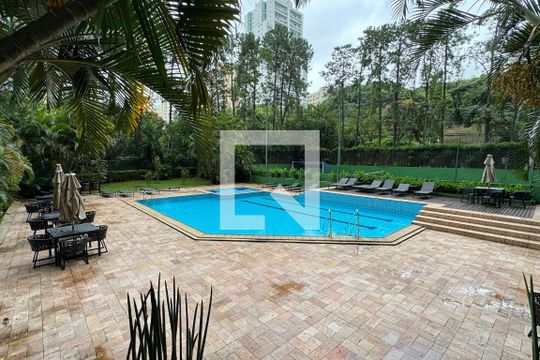 Piscina de apartamento à venda com 1 quarto, 55m² em Alphaville Centro Industrial E Empresarial/alphaville., Barueri