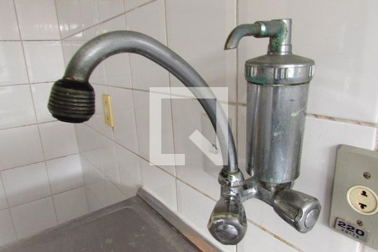 Cozinha - Torneira de apartamento à venda com 2 quartos, 50m² em Cidade Intercap, Taboão da Serra
