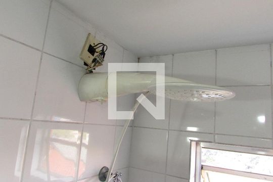 Chuveiro de apartamento à venda com 2 quartos, 50m² em Cidade Intercap, Taboão da Serra