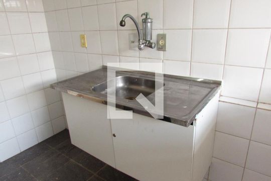 Cozinha de apartamento à venda com 2 quartos, 50m² em Cidade Intercap, Taboão da Serra