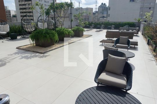 Área comum de kitnet/studio para alugar com 1 quarto, 25m² em Bela Vista, São Paulo