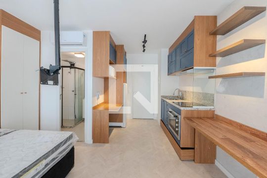Studio de kitnet/studio para alugar com 1 quarto, 25m² em Bela Vista, São Paulo