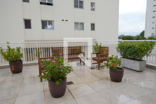Área comum de apartamento à venda com 2 quartos, 64m² em Vila Anhanguera, São Paulo