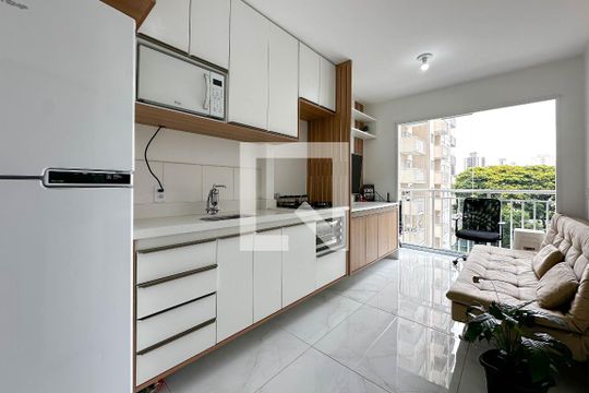 Apartamento para alugar com 1 quarto, 27m² em Barra Funda, São Paulo