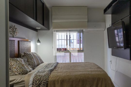 Quarto 1 de apartamento à venda com 2 quartos, 68m² em Partenon, Porto Alegre