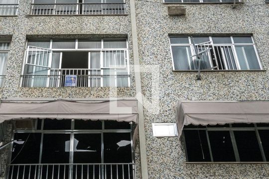 Fachada do Imóvel de apartamento à venda com 2 quartos, 69m² em Olaria, Rio de Janeiro