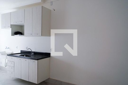 Cozinha de apartamento para alugar com 2 quartos, 59m² em Vila Domingues, Votorantim