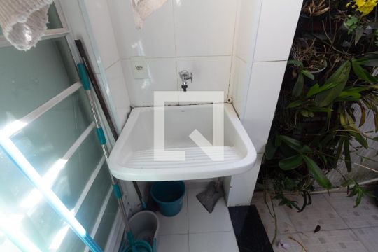 Quintal de casa para alugar com 2 quartos, 100m² em Vila Nova Conceição, São Paulo