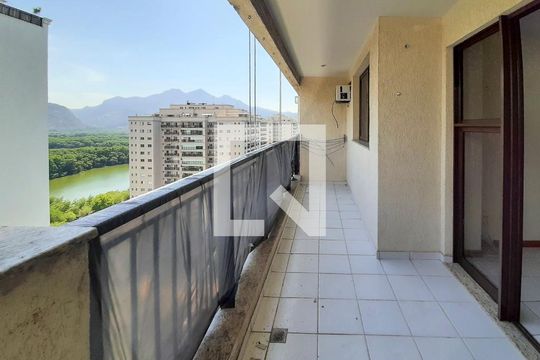 Varanda de apartamento para alugar com 2 quartos, 70m² em Barra da Tijuca, Rio de Janeiro