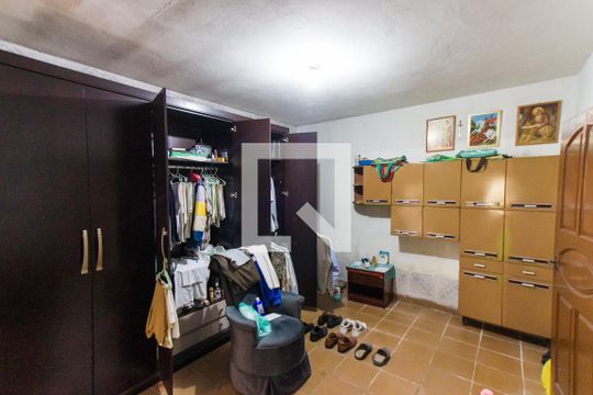 Suíte   de casa à venda com 7 quartos, 200m² em Vila Nelson, São Paulo