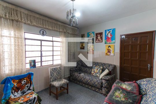 Sala   de casa à venda com 7 quartos, 200m² em Vila Nelson, São Paulo