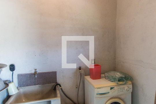 Área de Serviço de casa à venda com 7 quartos, 200m² em Vila Nelson, São Paulo