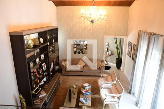 Sala de casa para alugar com 4 quartos, 699m² em Granja Viana, Cotia