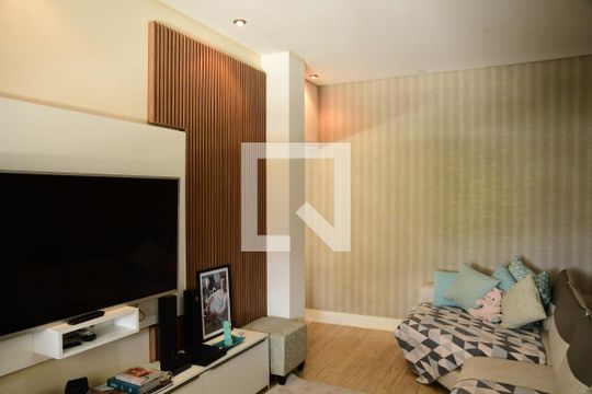 Sala 2 de casa para alugar com 4 quartos, 699m² em Granja Viana, Cotia