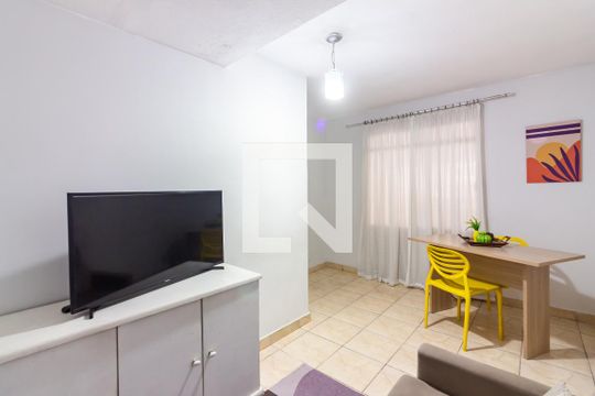 Casa à venda com 4 quartos, 125m² em Cidade das Flores, Osasco