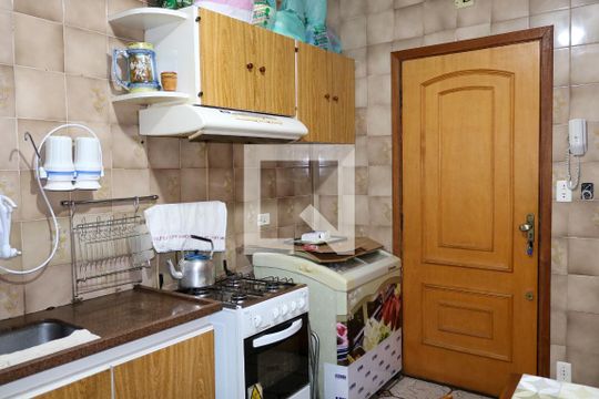 Cozinha de apartamento para alugar com 3 quartos, 104m² em Jardim, São Caetano do Sul