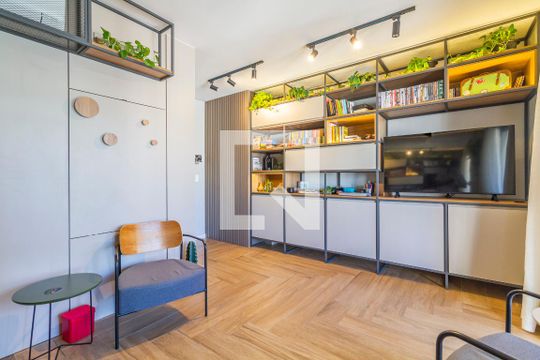 Studio de apartamento para alugar com 1 quarto, 31m² em Sumarezinho, São Paulo