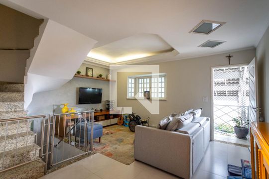 Casa de Condomínio à venda com 3 quartos, 175m² em Vila Silveira, Guarulhos