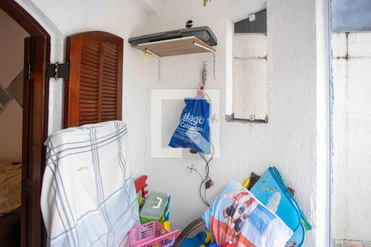 Cozinha de casa à venda com 3 quartos, 163m² em Casa Grande, Diadema