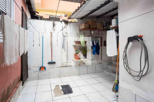 Área de Serviço de casa à venda com 3 quartos, 163m² em Casa Grande, Diadema