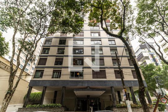 Fachada de apartamento à venda com 3 quartos, 150m² em Higienópolis, São Paulo