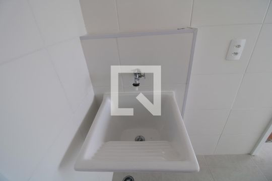 Tanque de apartamento à venda com 1 quarto, 27m² em Jardim Itacolomi, São Paulo