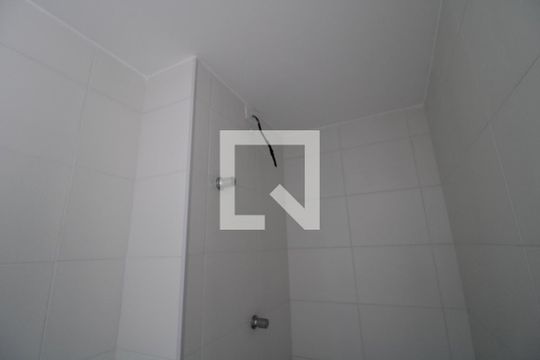 Área do chuveiro de apartamento à venda com 1 quarto, 27m² em Jardim Itacolomi, São Paulo