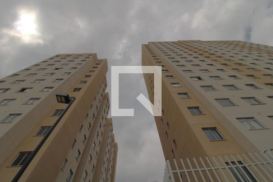 Fachada de apartamento à venda com 1 quarto, 27m² em Jardim Itacolomi, São Paulo