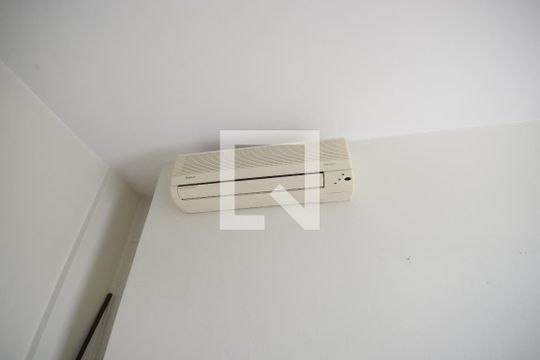 Suíte 1 de casa à venda com 3 quartos, 230m² em Jardim Vila Mariana, São Paulo