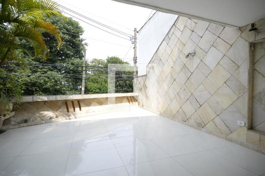 Varanda de casa à venda com 3 quartos, 230m² em Jardim Vila Mariana, São Paulo