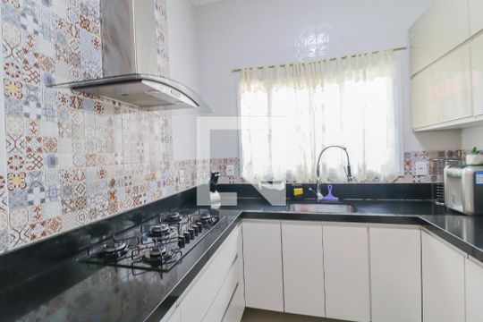 Cozinha e Área de Serviço de casa à venda com 3 quartos, 150m² em Residencial Santa Giovana, Jundiaí
