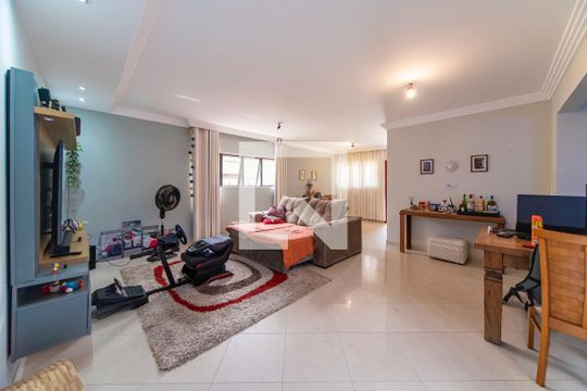 Casa à venda com 6 quartos, 391m² em Jardim Bela Vista, Santo André