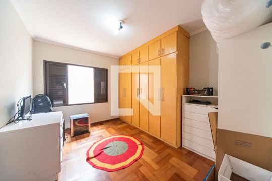 Quarto 1 de casa à venda com 6 quartos, 391m² em Jardim Bela Vista, Santo André