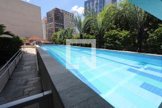 Área comum - Piscina de apartamento para alugar com 1 quarto, 32m² em Centro Histórico de São Paulo, São Paulo