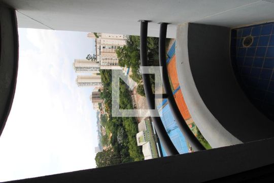 Sacada de apartamento para alugar com 1 quarto, 30m² em Vila Suzana, São Paulo