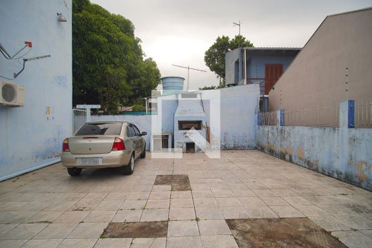 Garagem de apartamento à venda com 1 quarto, 57m² em Santos Dumont, São Leopoldo