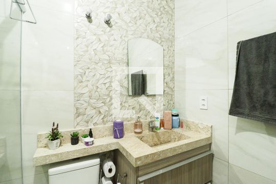 Banheiro de casa à venda com 2 quartos, 180m² em Imirim, São Paulo