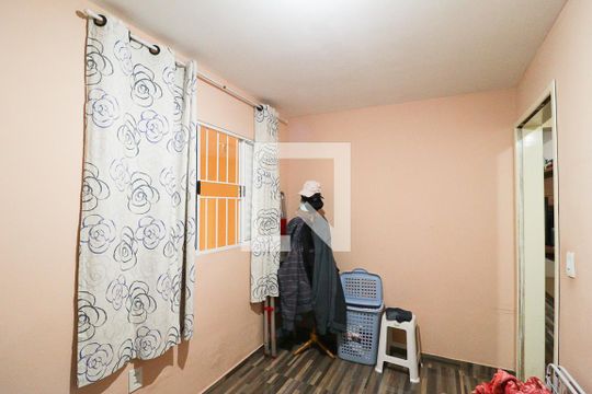 Quarto 1 de casa à venda com 2 quartos, 180m² em Imirim, São Paulo